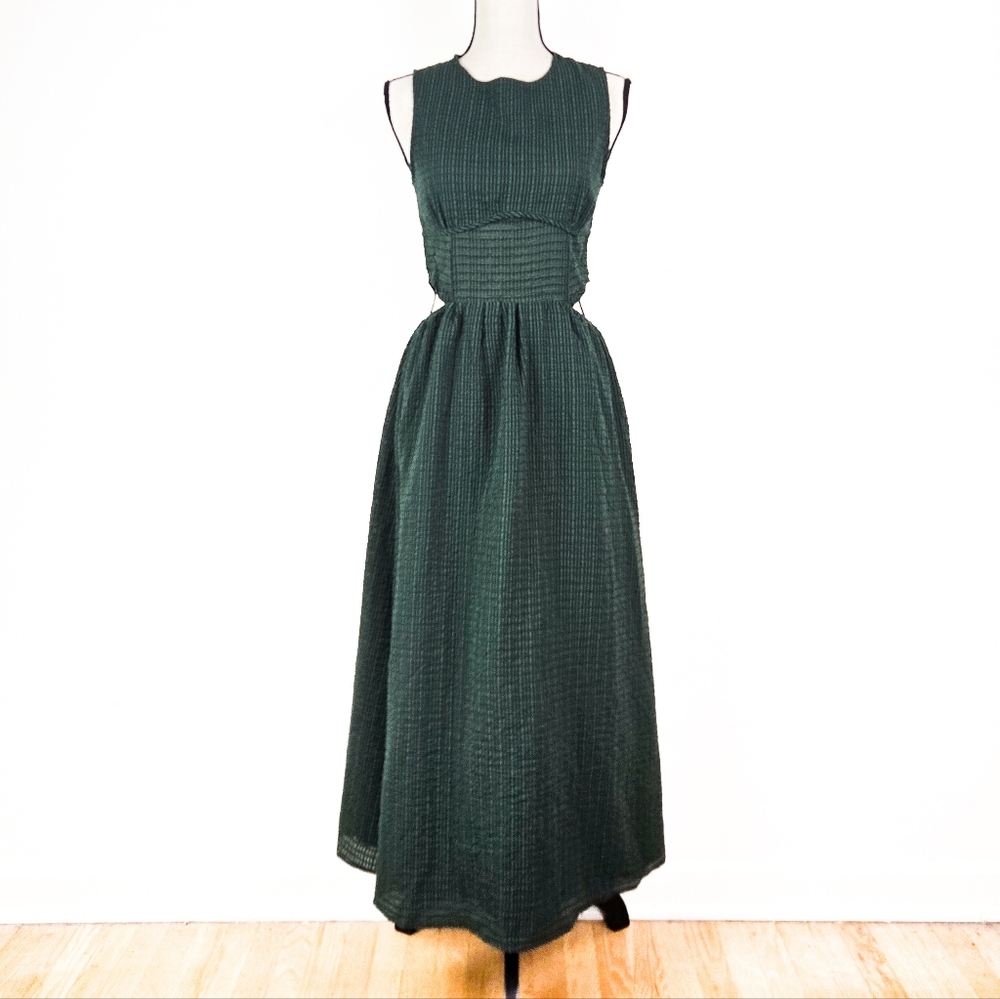NWT Storia Forest Green Sleeveless Cutout Midi Dress